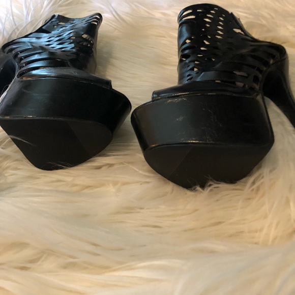 Paper Fox Platform cutout black heels size 7 - Picture 6 of 7